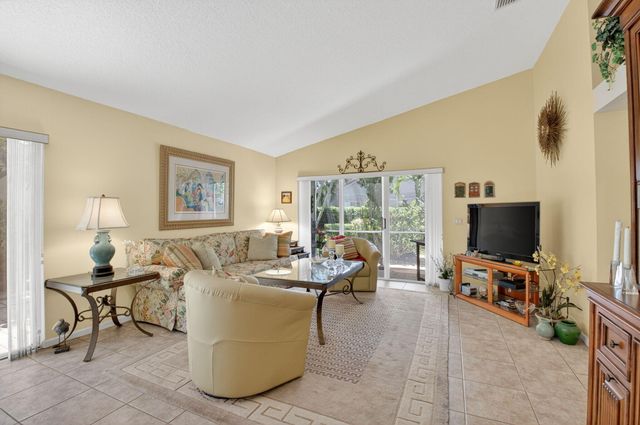 11563 Colonnade Drive, Boynton Beach, FL 33437