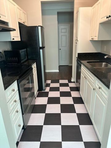 1831 Chatelain Way, Mount Pleasant, SC 29464