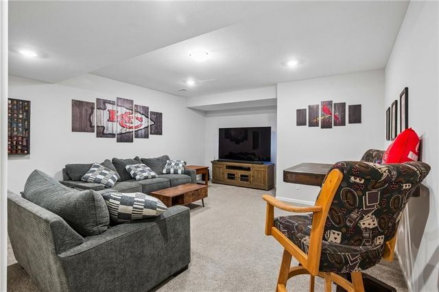 8912 NE 118TH Court, Kansas City, MO 64157