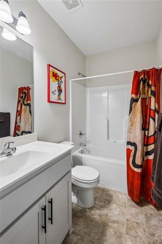 8912 NE 118TH Court, Kansas City, MO 64157