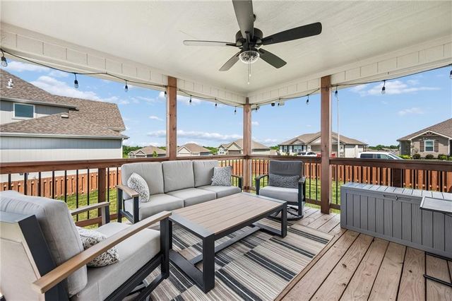 8912 NE 118TH Court, Kansas City, MO 64157