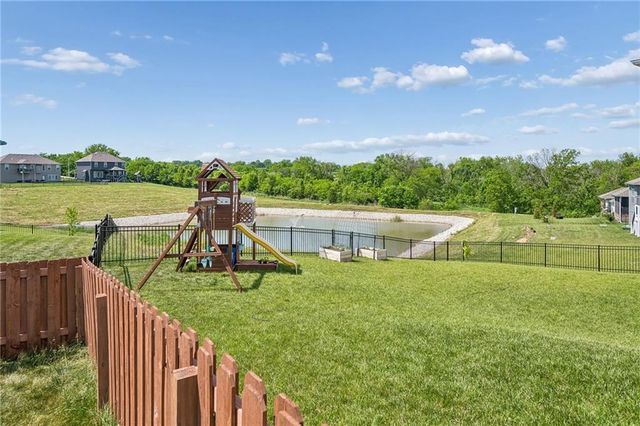 8912 NE 118TH Court, Kansas City, MO 64157