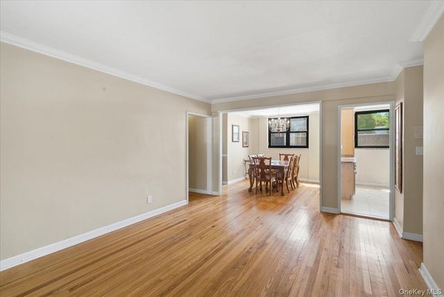 86-22 155th 3L, Howard Beach, NY 11414