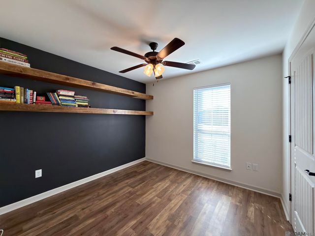 28350 Lake Borgne Dr, Livingston, LA 70754