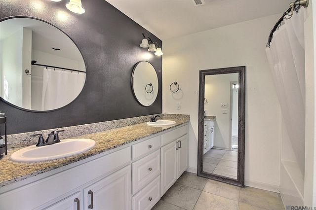 28350 Lake Borgne Dr, Livingston, LA 70754