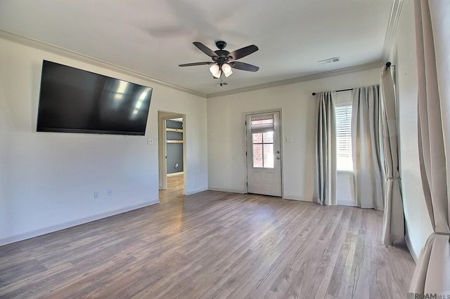 28350 Lake Borgne Dr, Livingston, LA 70754