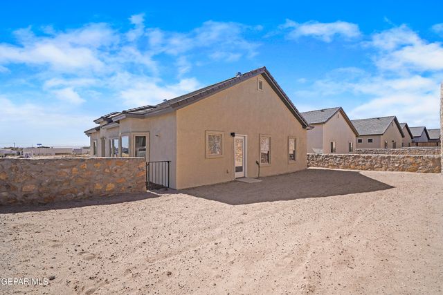 660 Paseo Modesto Drive, El Paso, TX 79928