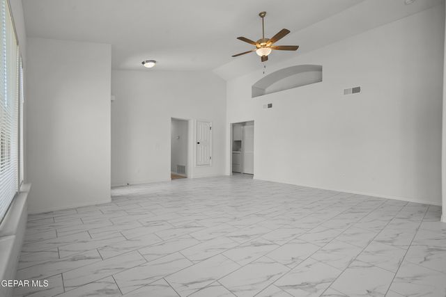 660 Paseo Modesto Drive, El Paso, TX 79928