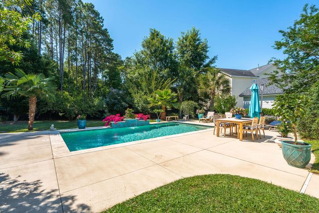 3732 Abercrombie Court, Mount Pleasant, SC 29466