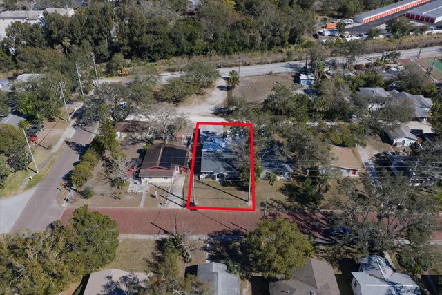 370 3RD STREET NW, Largo, FL 33770