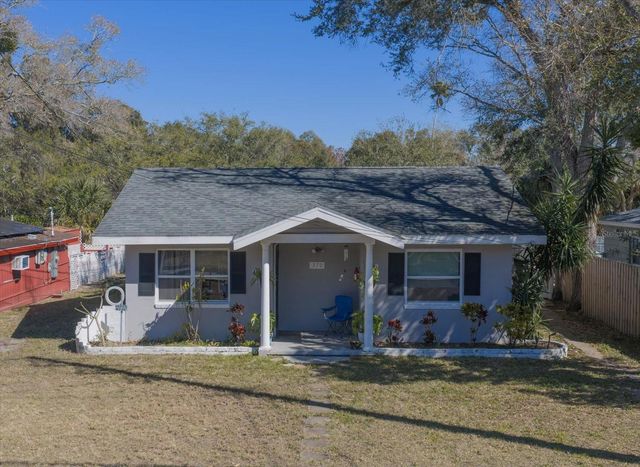 370 3RD STREET NW, Largo, FL 33770