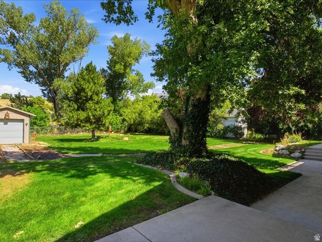166 HARPER WAY, South Weber, UT 84405