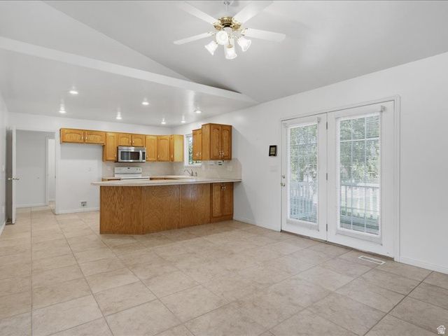 166 HARPER WAY, South Weber, UT 84405