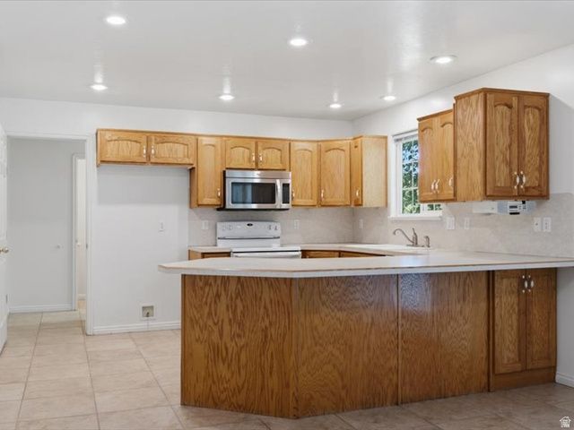 166 HARPER WAY, South Weber, UT 84405