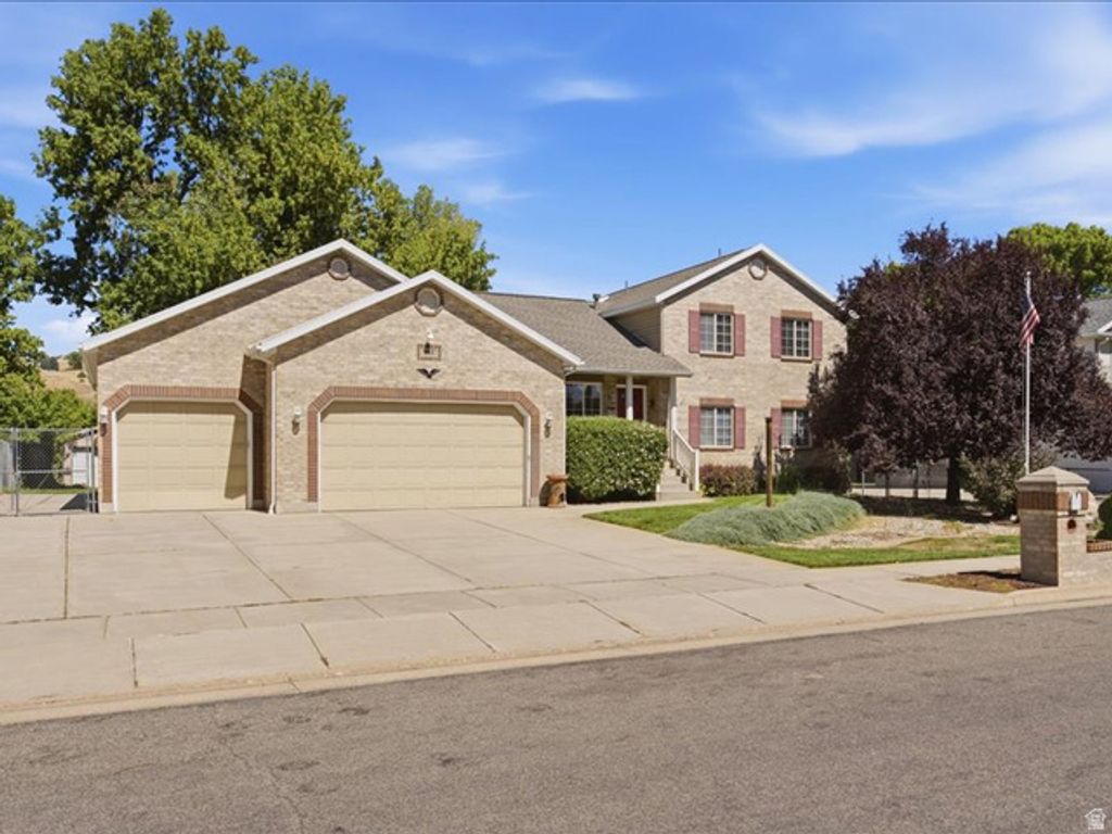 166 HARPER WAY, South Weber, UT 84405 — photo 2