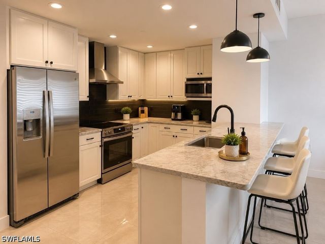5781 Cape Harbour DR 603, Cape Coral, FL 33914