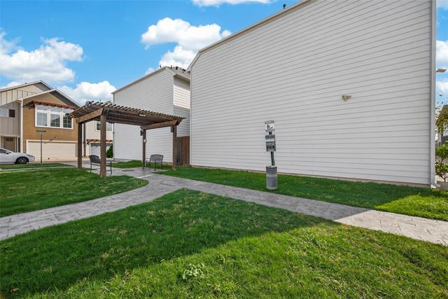 7707 Kivu Lane, Houston, TX 77055