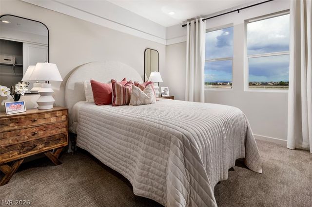 5925 Cassia Meadow Avenue, Las Vegas, NV 89131