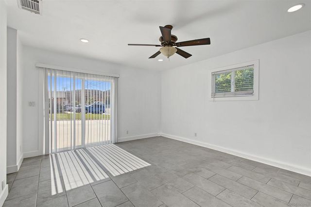 8032 poplin Drive, Santee, CA 92071