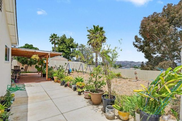 8032 poplin Drive, Santee, CA 92071