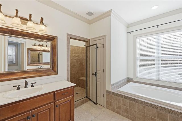 5264 Laurel Circle, Gainesville, GA 30506