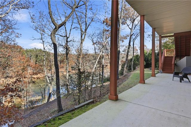 5264 Laurel Circle, Gainesville, GA 30506