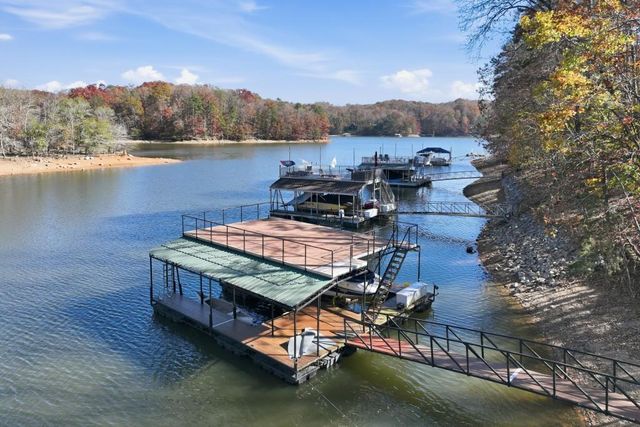 5264 Laurel Circle, Gainesville, GA 30506