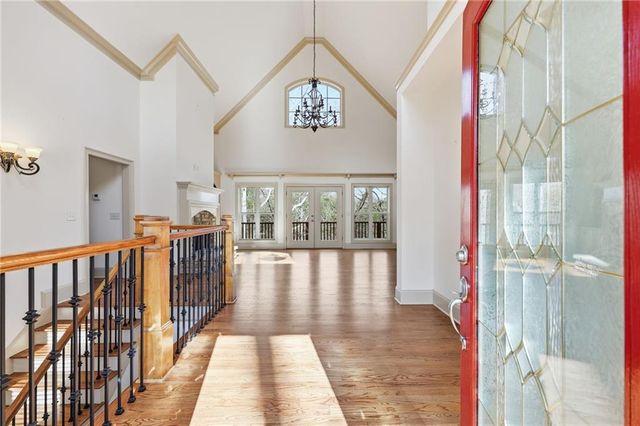 5264 Laurel Circle, Gainesville, GA 30506