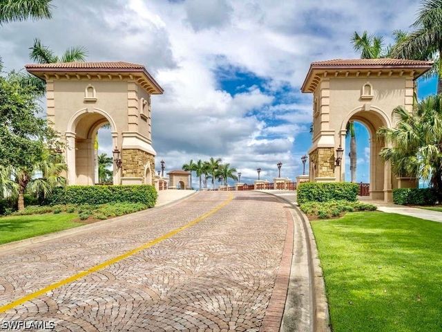 9715 ACQUA CT 145, Naples, FL 34113