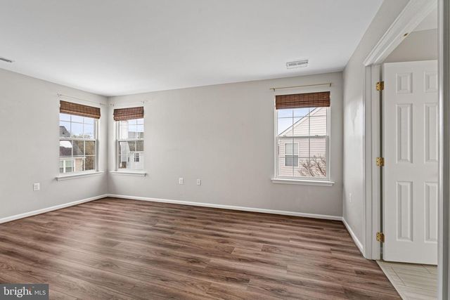 105 BUGLE CT NE, Leesburg, VA 20176