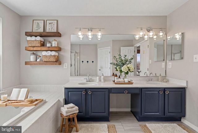 105 BUGLE CT NE, Leesburg, VA 20176