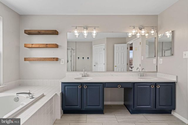 105 BUGLE CT NE, Leesburg, VA 20176