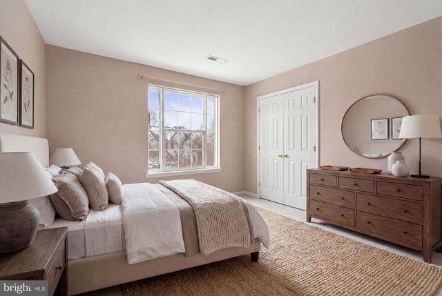 105 BUGLE CT NE, Leesburg, VA 20176