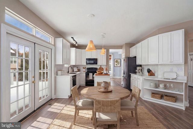 105 BUGLE CT NE, Leesburg, VA 20176