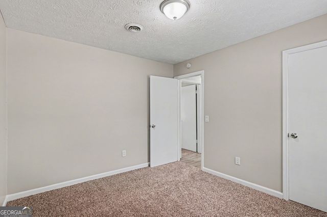 342 Laurel Lane, Stockbridge, GA 30281