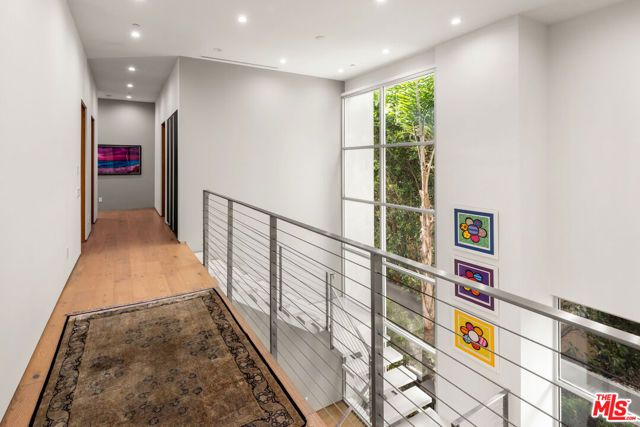 6617 LINDENHURST Avenue, Los Angeles, CA 90048