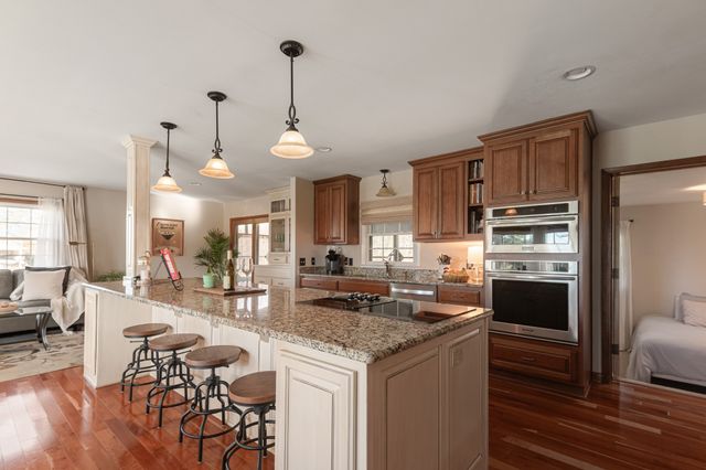 9576 Mullens Rd, Arrington, TN 37014