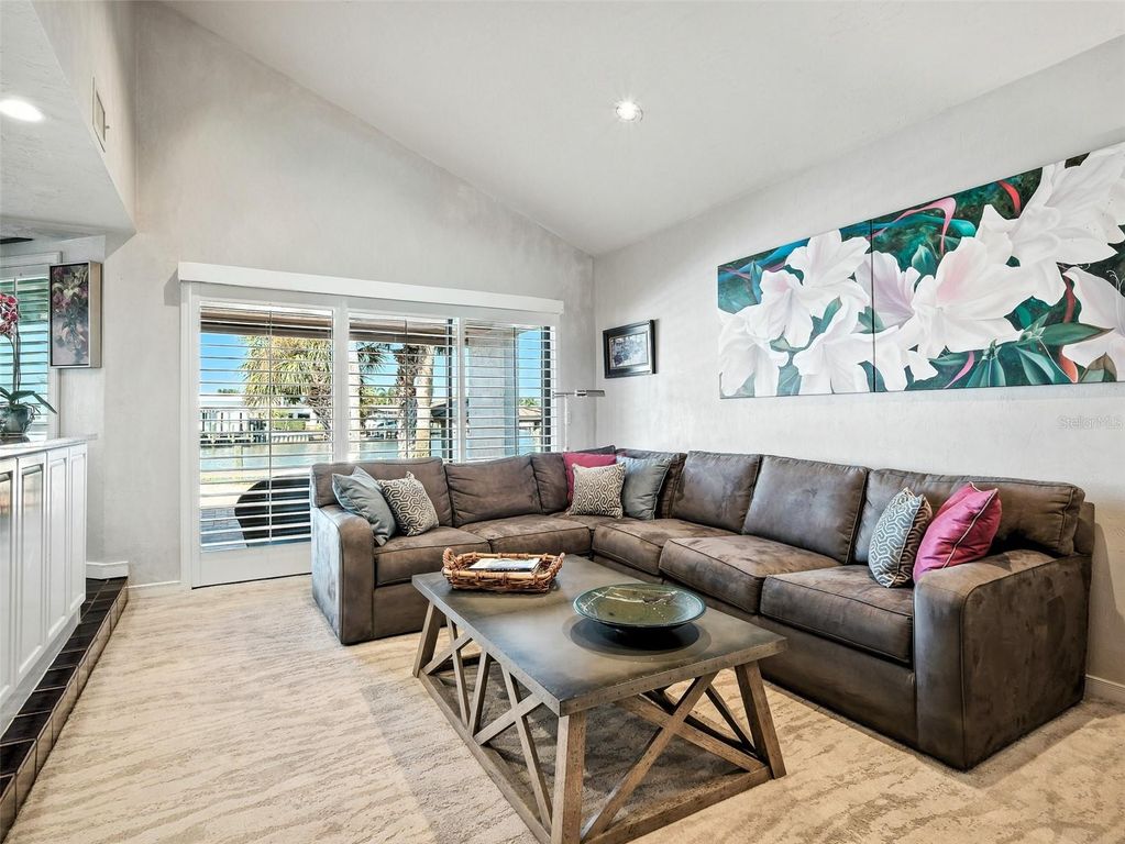 Image 27 of property listing at 448 QUAY ASSISI, New Smyrna Beach, FL 32169