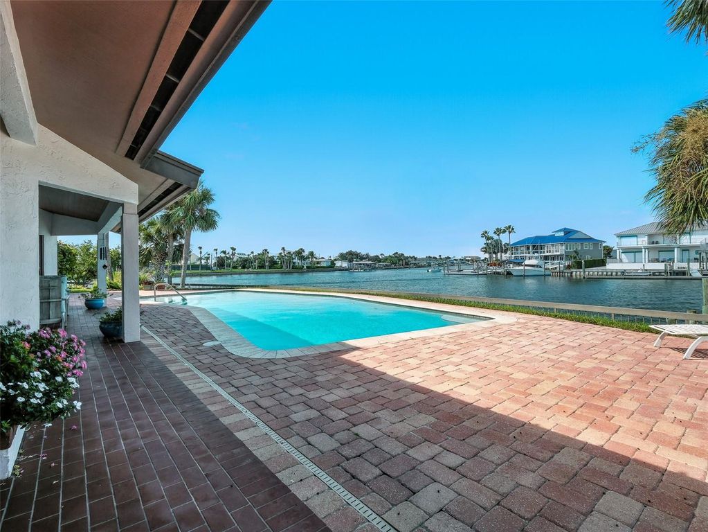 Image 30 of property listing at 448 QUAY ASSISI, New Smyrna Beach, FL 32169