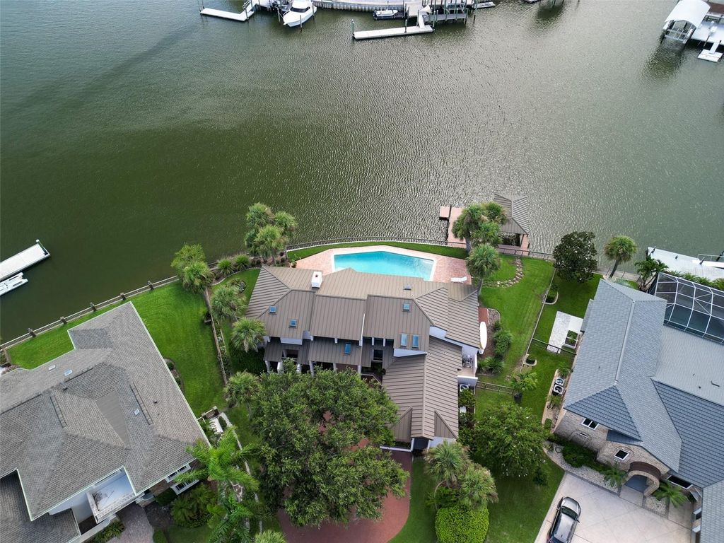 Image 7 of property listing at 448 QUAY ASSISI, New Smyrna Beach, FL 32169