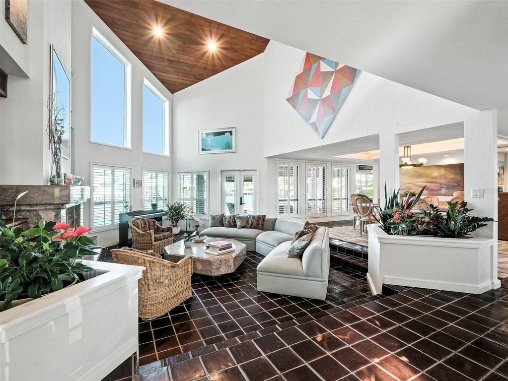 Image 10 of property listing at 448 QUAY ASSISI, New Smyrna Beach, FL 32169