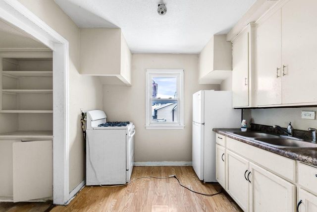 747 S 23rd STREET, Milwaukee, WI 53204