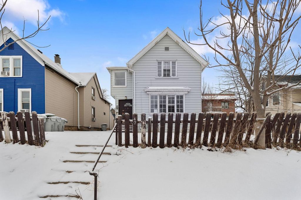 747 S 23rd STREET, Milwaukee, WI 53204