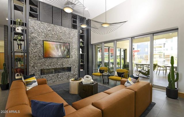 7800 W ENCANTO Boulevard 2, Phoenix, AZ 85035