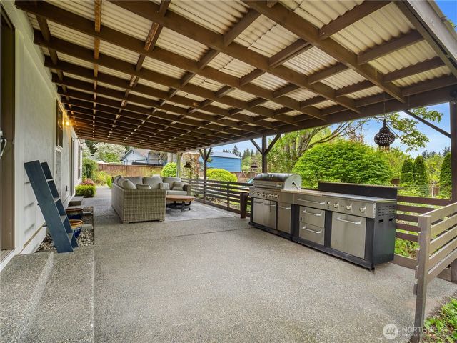10310 244th Street E, Graham, WA 98338