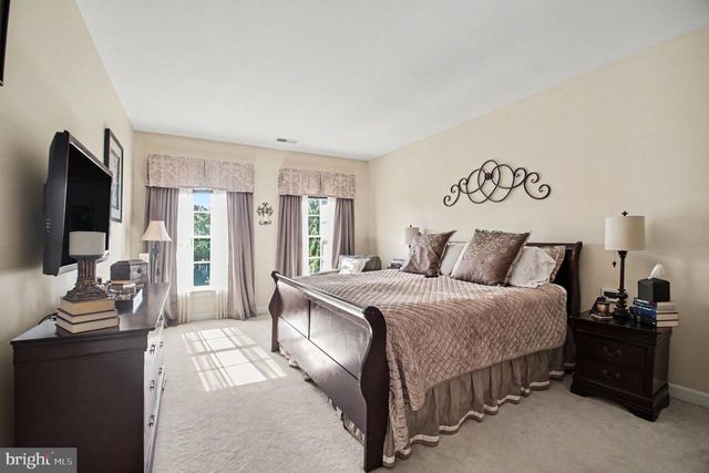 6604 KANAWHA WAY, Gainesville, VA 20155
