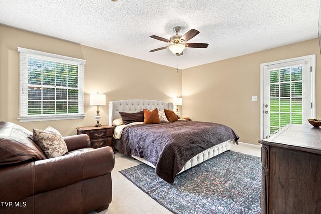 1021 Timberidge Trail, Kingsport, TN 37660