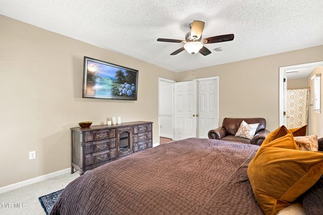 1021 Timberidge Trail, Kingsport, TN 37660