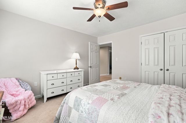 1021 Timberidge Trail, Kingsport, TN 37660