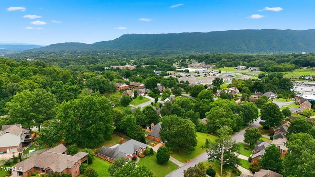 1021 Timberidge Trail, Kingsport, TN 37660
